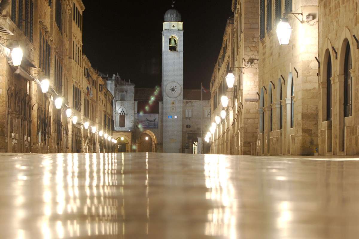 Dubrovnik by night