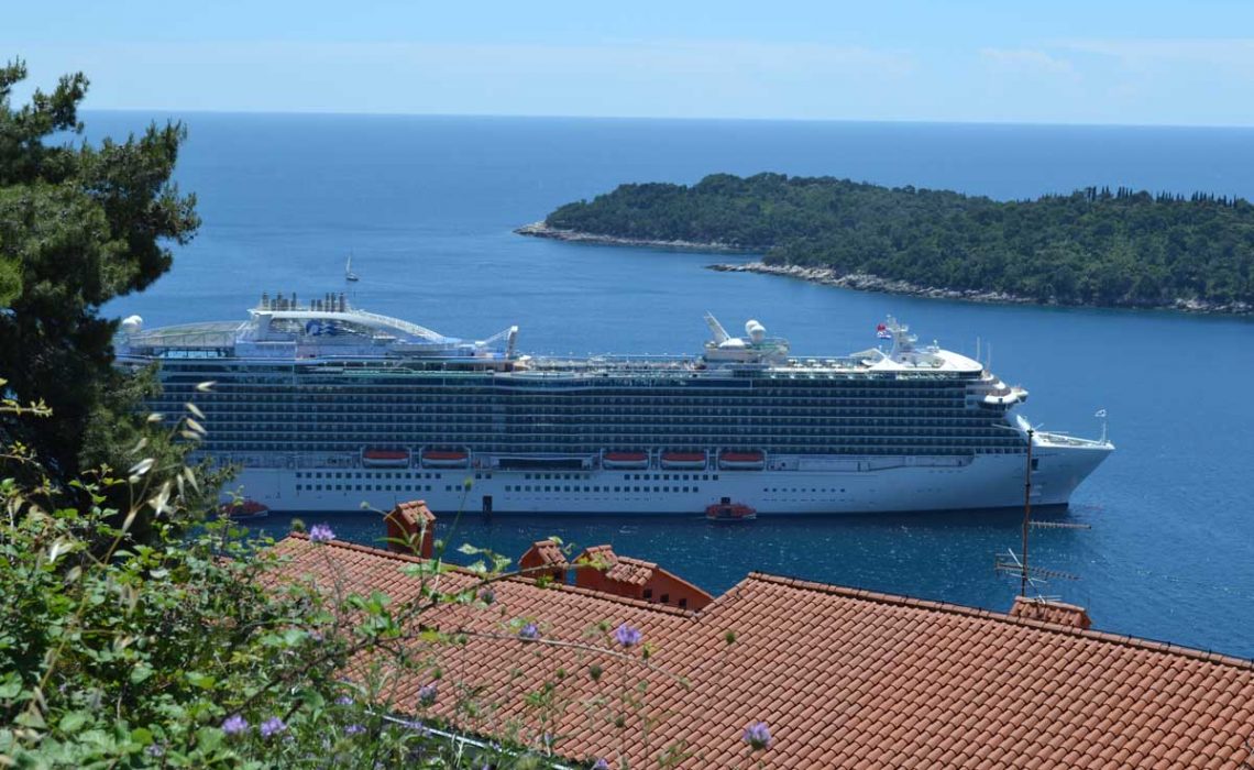Mega cruiser Dubrovnik
