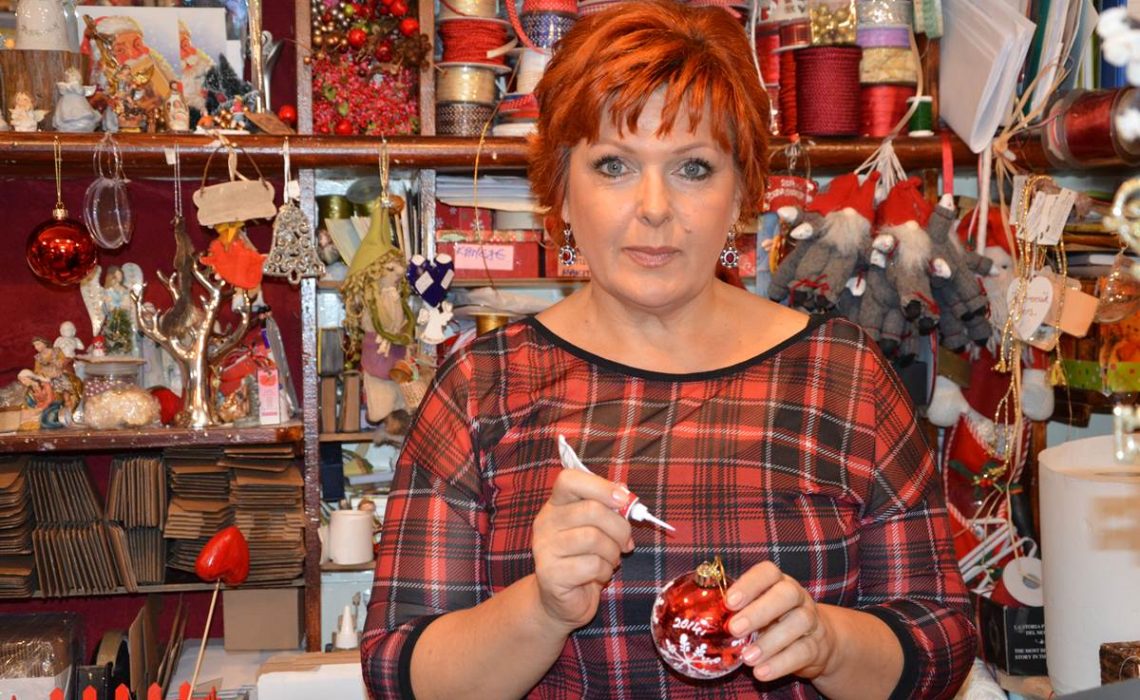 skaramuca christmas shop