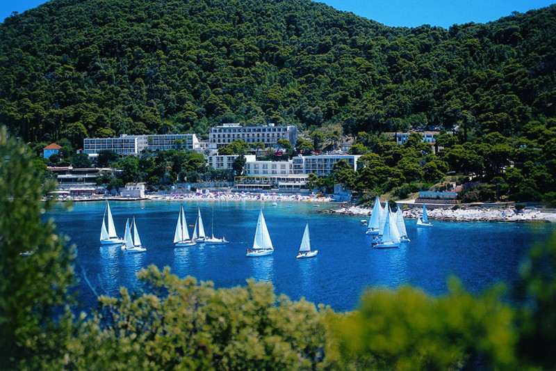 Maestral Hotel Group