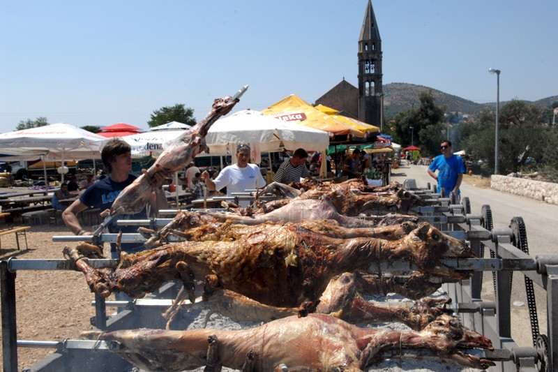 Siđ, folk festival in Slano