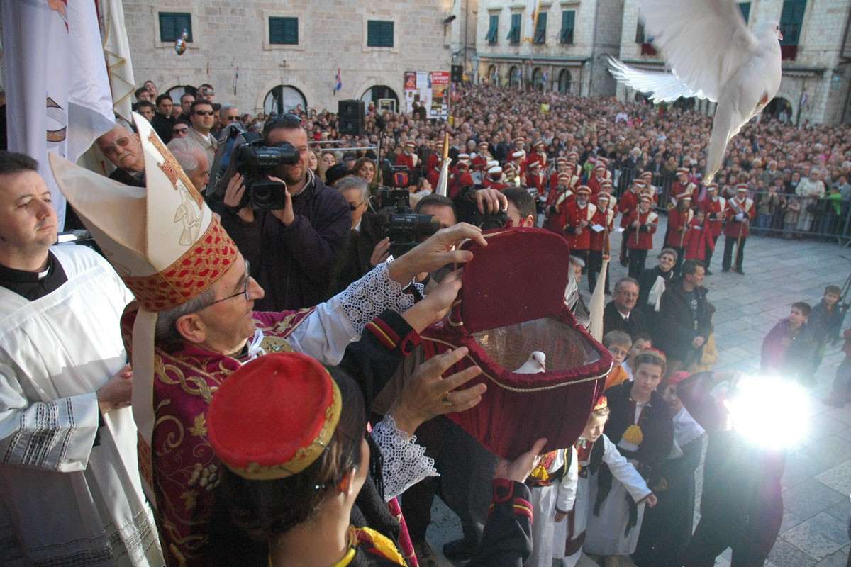 Kandelora - Candlemas in Dubrovnik