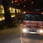 Firefighters extinguished the fire and saved the car! 14 Firemen