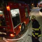 Firefighters extinguished the fire and saved the car! 11 Firemen
