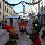 stradun-advent-santa