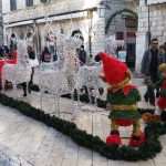 stradun-advent-santa
