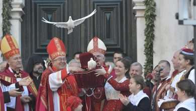 What Feast of St. Blaise Means for Dubrovnik Tourists? 14 kandelora2 17