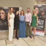 Video & Photo Gallery - Midsummer Scene: Hamlet is a Lady Who Decided to Live - Like a Man! 27 Midsummer Scene 2016 Hamlet 5