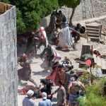 Photo Gallery: Feel, Taste, Smell & Just Enjoy British Way of Life! 24 knightfall film set battle 7