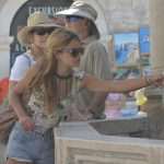 Photo Gallery: Every Day is a Holiday on Stradun 1 A Day on Stradun 31