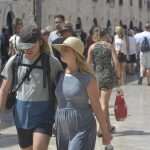 Photo Gallery: Every Day is a Holiday on Stradun 24 A Day on Stradun 8