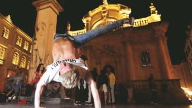 Photo of the Week: Rythm / Movement 1 Break Dancer