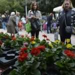 Photo Gallery: Beautiful Flower Fair to Mark the Spring Time 17 Flower Fair 17