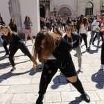 Video & Photo Gallery: We Love Flash Mobs Like These 12 Flash Mob 3V 12