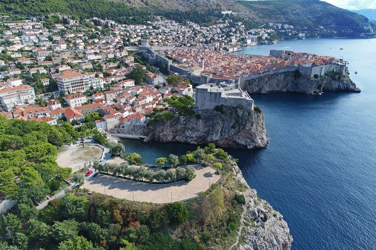 Park Gradac Soon in the Long-Awaited New Look 1 Park Gradac