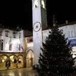 WE COULD HARDLY WAIT: Advent Cottages Have Returned, and With Them the Holiday Atmosphere 33 advent dubrovnik 33