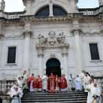 Palm Sunday Bishop Glasnovic 4 rotated