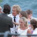 TOMORROW'S WEDDING OF THE YEAR! Rod Stewart Delights in the Palm Garden with His Daughter-in-Law and Grandchildren 27 wedding stewart