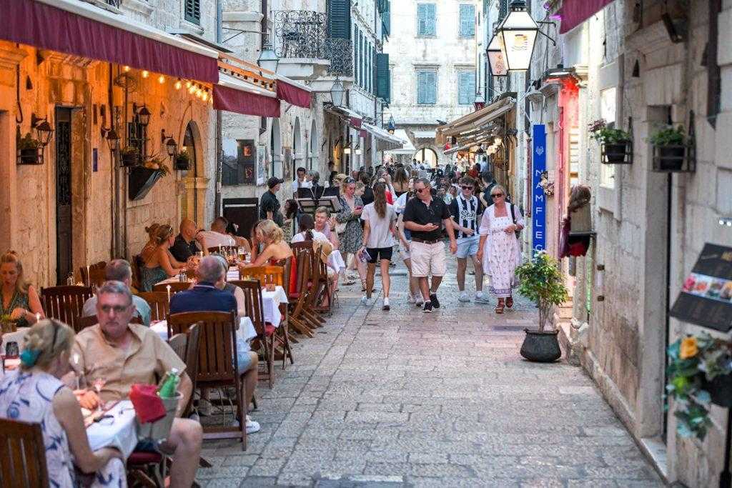 ljeto predvecer stradun grad 2